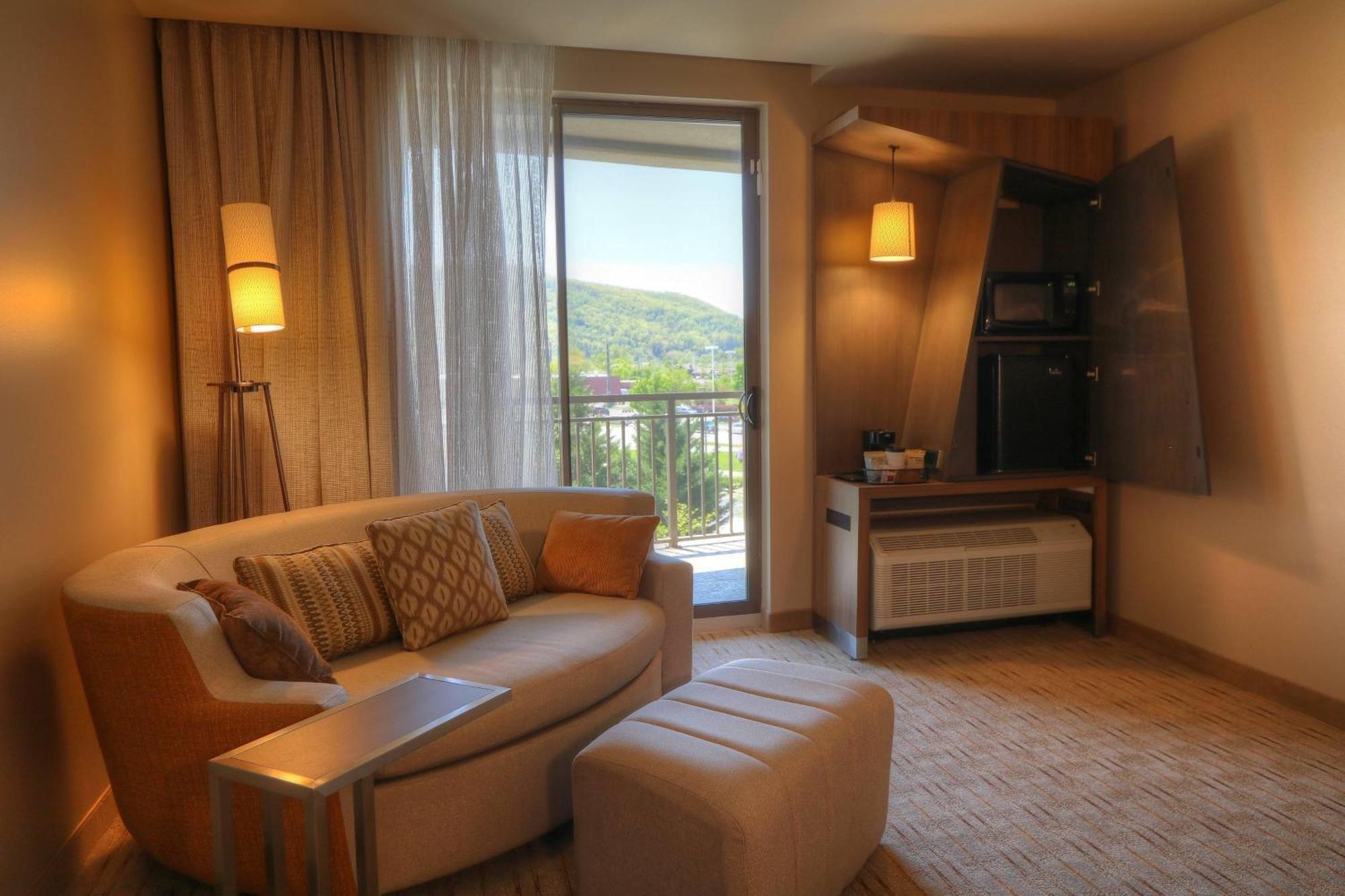 คอร์ตยาร์ด พีเจียนฟอร์จ Hotel พิเจนฟอร์จ ภายนอก รูปภาพ